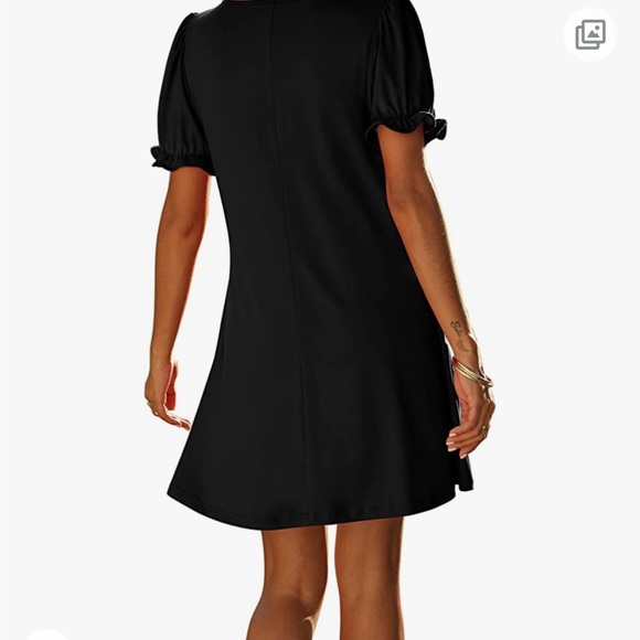 Women’s Short Sleeve Dress - Picture 3 of 4